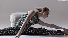 Russian Hot Gymnast Rita Mochalkina Shows Hairy Pussy in Flexible Poses