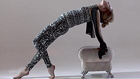 Russian Hot Gymnast Rita Mochalkina Shows Hairy Pussy in Flexible Poses