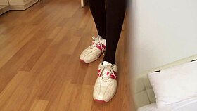 Hardcore sex with an Asian beauty