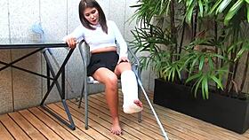 I felt helpless after car accident with cast leg