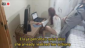 what happens when novinha's alone and the creepy repairman shows up on hidden cam?