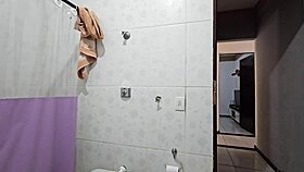 Stepdaughter overwhelmed seeing me in shower, multiple climaxes hit!