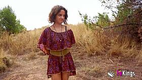 Elena De La Vega Tries Outdoor Dates with Wild Picnic Action, Anything Goes