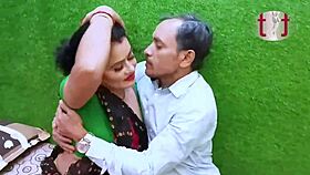 Horny Savita Bhabhi in Hardcore Sex