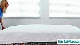 tiffany watson tribbing with scarlet skies masseuse