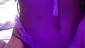 Wow, this 18-year-old babe unleashes her pussy and ass for a delicious golden shower on her face from the paulista!