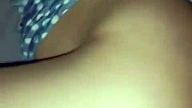 Indonesian Tante Craves Action After Long Break in 1on1