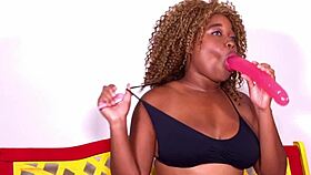 my pussy's so wet and my big toy's makin me moan, ebony solo play 😍