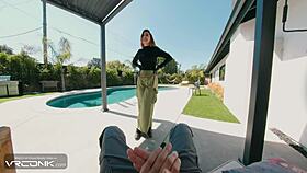 Redhead Kim Sucks Huge Cock Deeply In Cosplay Parody Kim Possible Pt 1