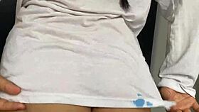 My stepsister comes into my room to fuck me and asks me to cum on her face, but I can't hold back.