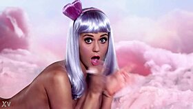 Wanna see Katy Perry fully naked and barefoot with sexy feet?