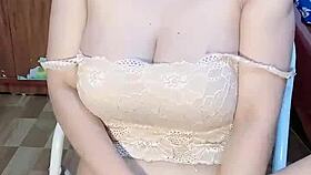 Glassed Vietnamese Girl Teases with Solo Play—What’s She Hiding?