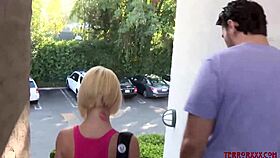 Ash Hollywood gets her asshole gapped and tongue fucked before facial