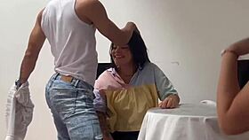 Una orgia bisexual lesbica~porno en español~hd~mexicanas