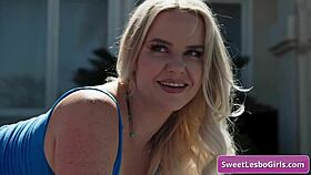 Hot busty blonde lesbians kiss after workout - kay lovely and slimthick vic