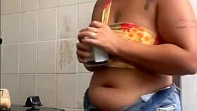 Watch Me Flash My Pussy On Live?