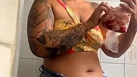 Watch Me Flash My Pussy On Live?