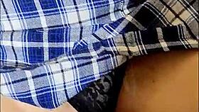 Feliz navidad cuckold pam hotwife de colegiala follando sin condon frente a marido 😈