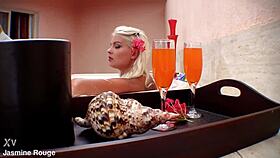 Boyfriend Titus takes on girlfriend Jasmine in a wild doggystyle clash. Who wins this steamy battle?