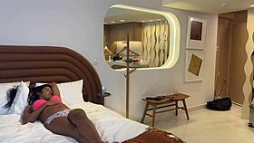 Depois De Uma Massagem India E Fodida