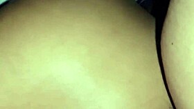 inquilina infiel me deja entrar a su cuarto para revisarle el coño