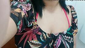 Na Praia: Latina with Big Tits Fingered on Public Beach