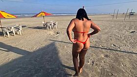 Na Praia: Latina with Big Tits Fingered on Public Beach
