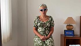 Aspiring blonde actress rides director with short hair, taking face fucking for movie role