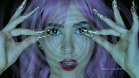 Six hungry mouths suck on a stallion with deepthroat and facials