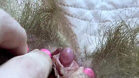 New Extreme Closeup of Huge Clit Rubbing Orgasm