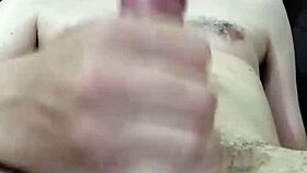 andr� from sorocaba sp does a 10-minute close-up masturbation session