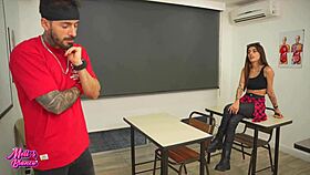 When I get home late, I meet a new teacher with a very big cock that makes me enjoy pleasure in the classroom. He dives into my wet pussy.