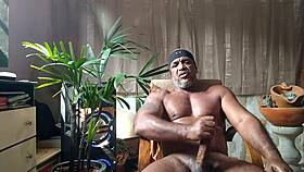 Watch Brazilian bear Kojac stroke his huge hairy cock?