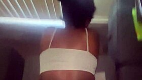 Quick fuck before her mom arrives home