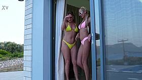 Sharing intense golden showers in the early morning mist