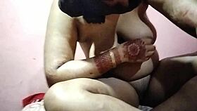 showing natural desi boobs to my friend homemade