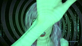 Six hungry mouths suck on a stallion with deepthroat and facials