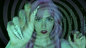 Six hungry mouths suck on a stallion with deepthroat and facials