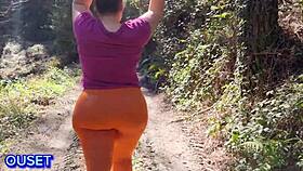 I'm the BBW stepmom with huge ass.