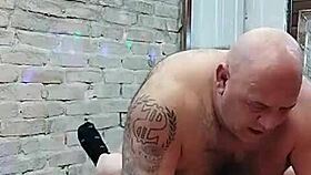 Muscular bodybuilder fills young girl's belly with milk in sexy encounter