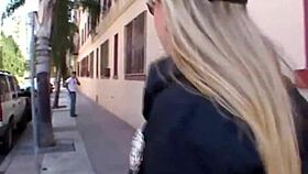 White Boy Deepthroats Shemale's Huge Cock