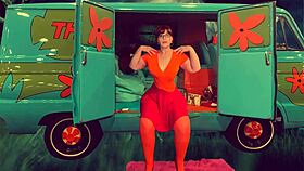 oops, granny velma dinkley’s haunted mystery turned into a creampie mess