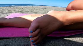 Nude Beach Temptation Unfolds with Sexydea’s Irresistible Allure in Full Display