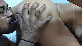 meu tio safado me comeu no pelo e ainda arrombou meu cu