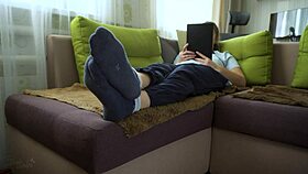 Wow! Sexy Teen Amateur Shows Off Dirty Bare Soles!