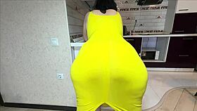 Mature neighbor agrees to anal sex with big ass