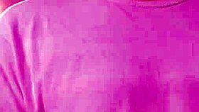 Enjoying a simple workout selfie in the gym