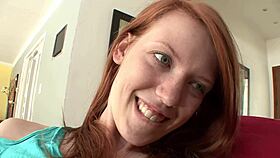 Pepper Kester and Sara Jaymes fuck with toys