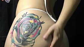 Colombian Model Masturbating In Front Of Cameras.