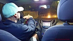 Casada Shows Ass to Driver and Fucks on Street!